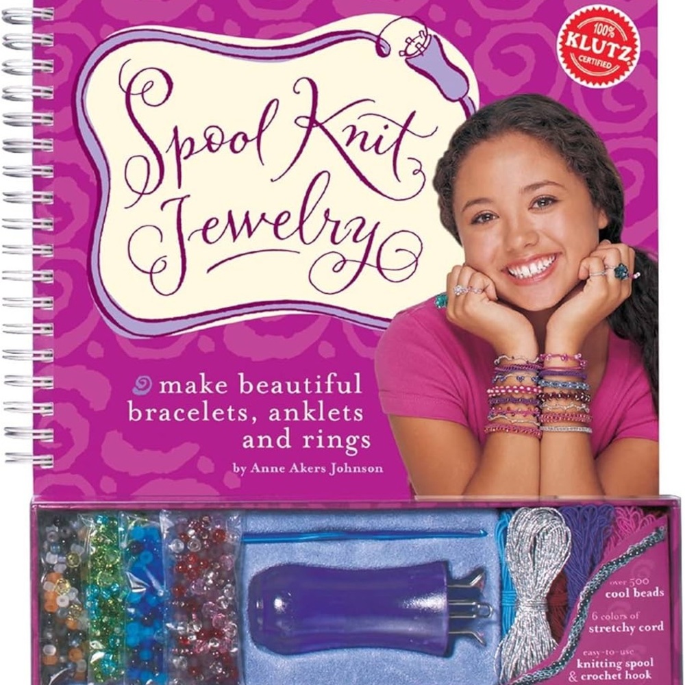 Klutz Spool Knit Jewelry: Make Beautiful Bracelets, Anklets, and Rings. For girl
